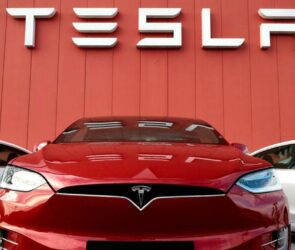 Tesla'dan otomobil fiyatlarına büyük zam