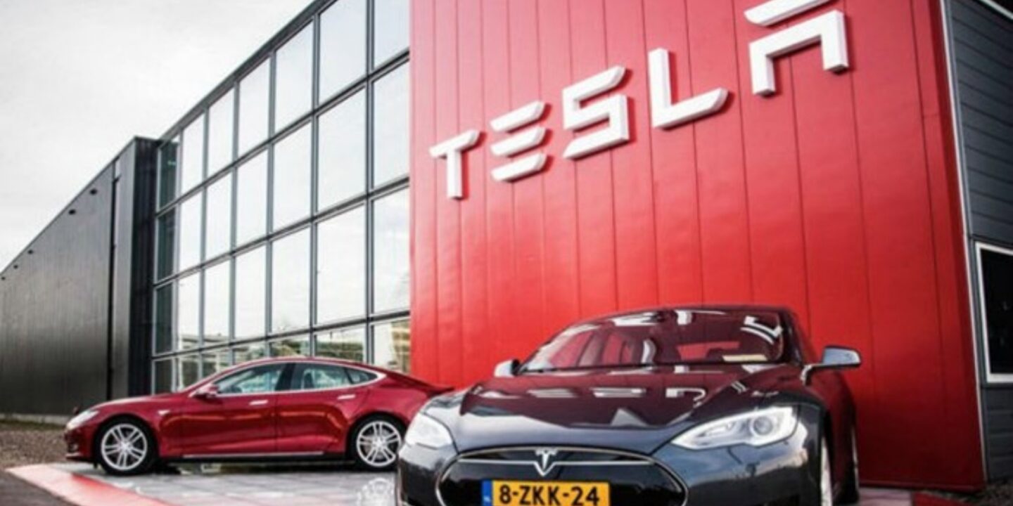 Tesla İstanbul mağazası için eleman ilanı açtı