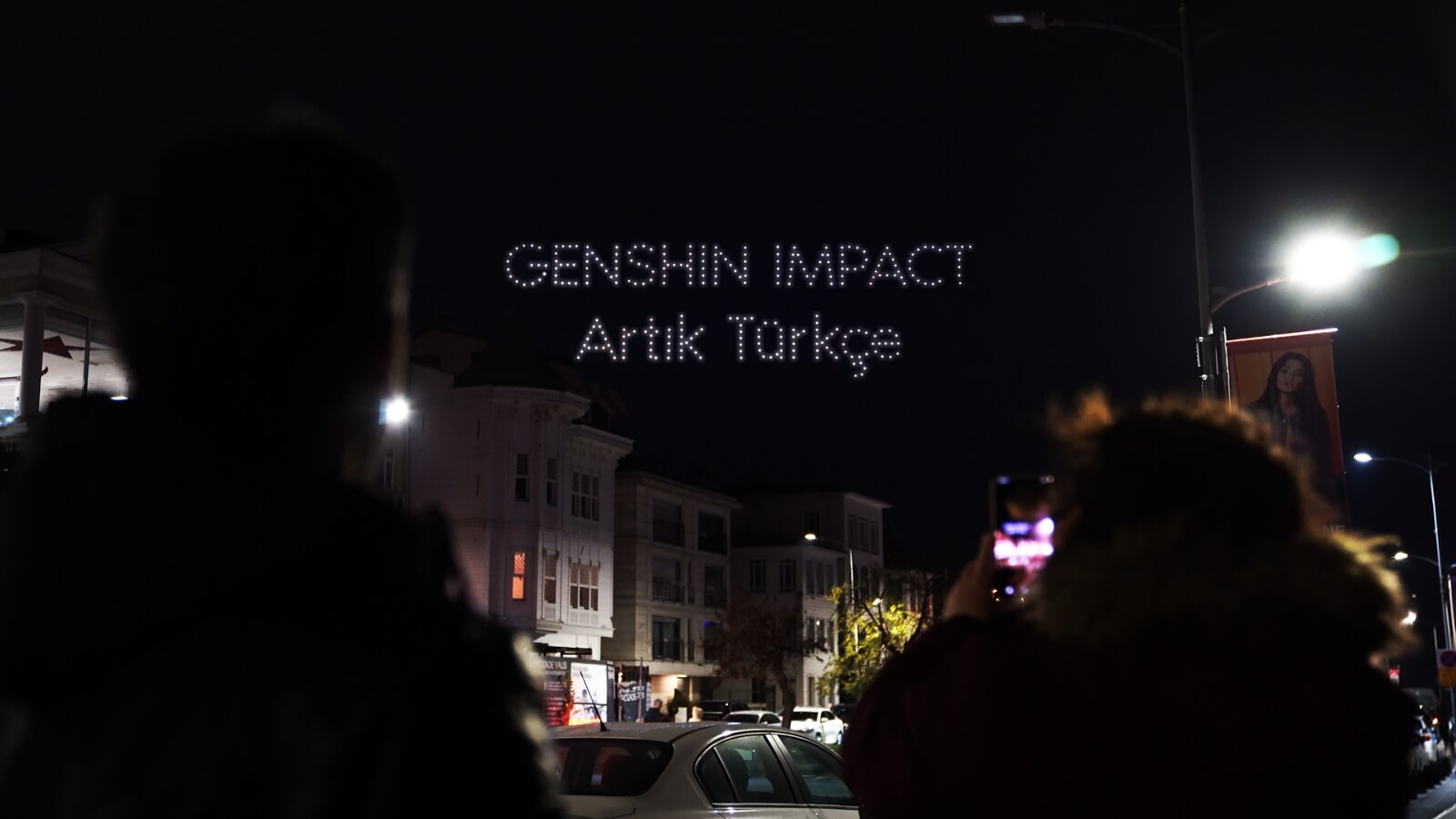 genshin impact turkce dilinin eklenisini drone isik gosterisiyle kutladi 1