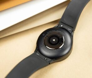 Samsung'un gelecekte üreteceği ekranlar akıllı saatlere işlevsellik kazandıracak