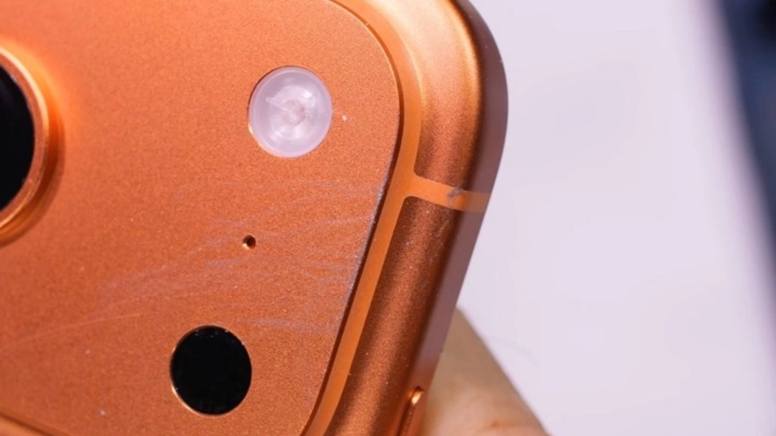 iPhone 17 Pro'da Kamera Adası Kenarları Daha Hassas