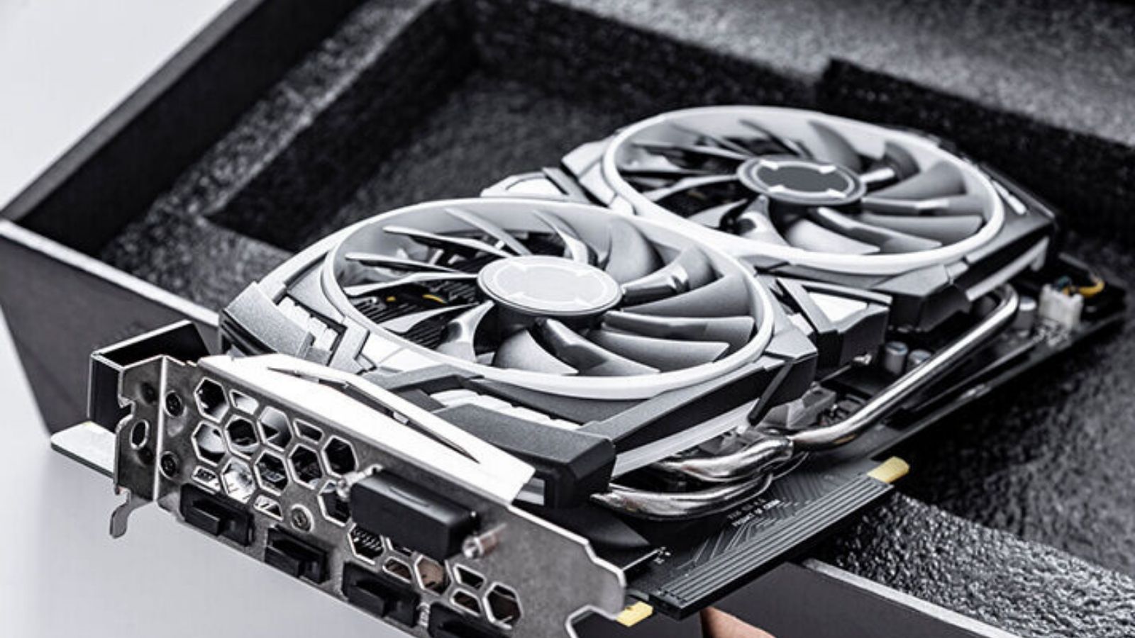 Ekran Kartı Özelliklerine Nasıl Bakılır?