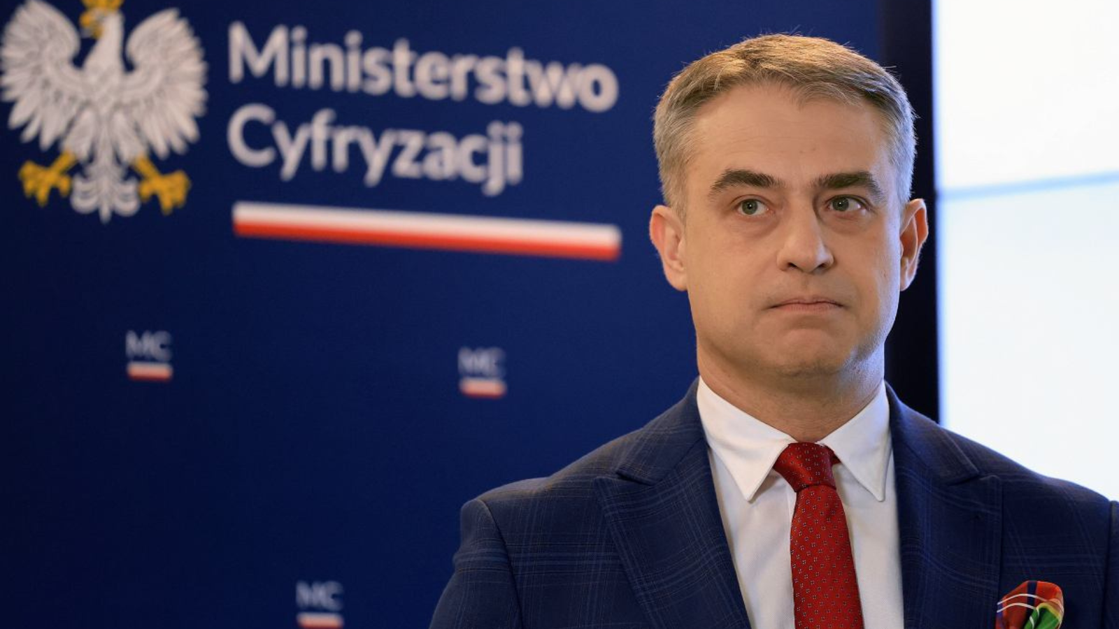 Polonya Enerji Sistemine Dev Siber Saldırı: Büyük Tehlike Son Anda Atlatıldı!