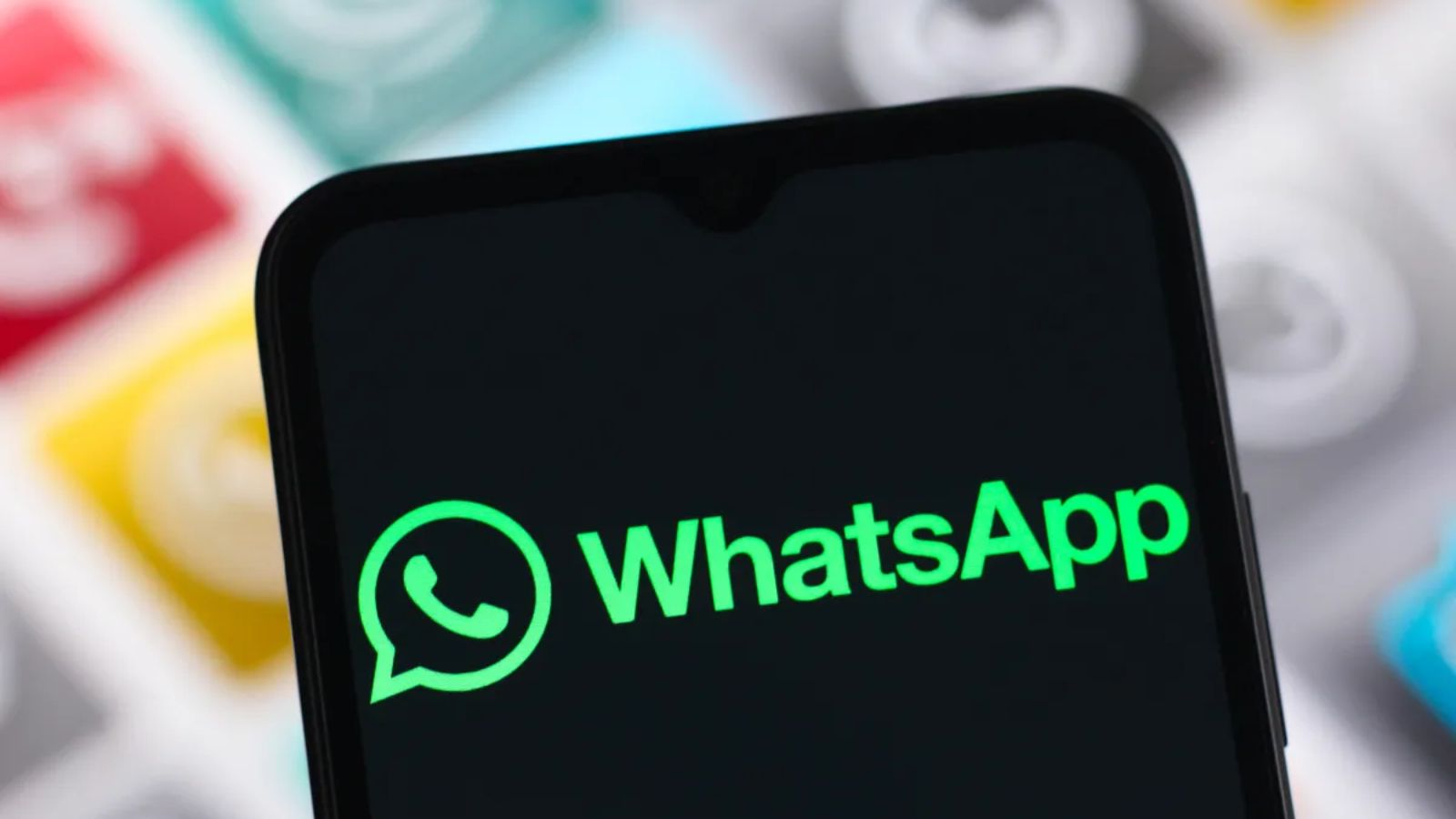 WhatsApp’a 49 Farklı Tema Seçeneği Geliyor