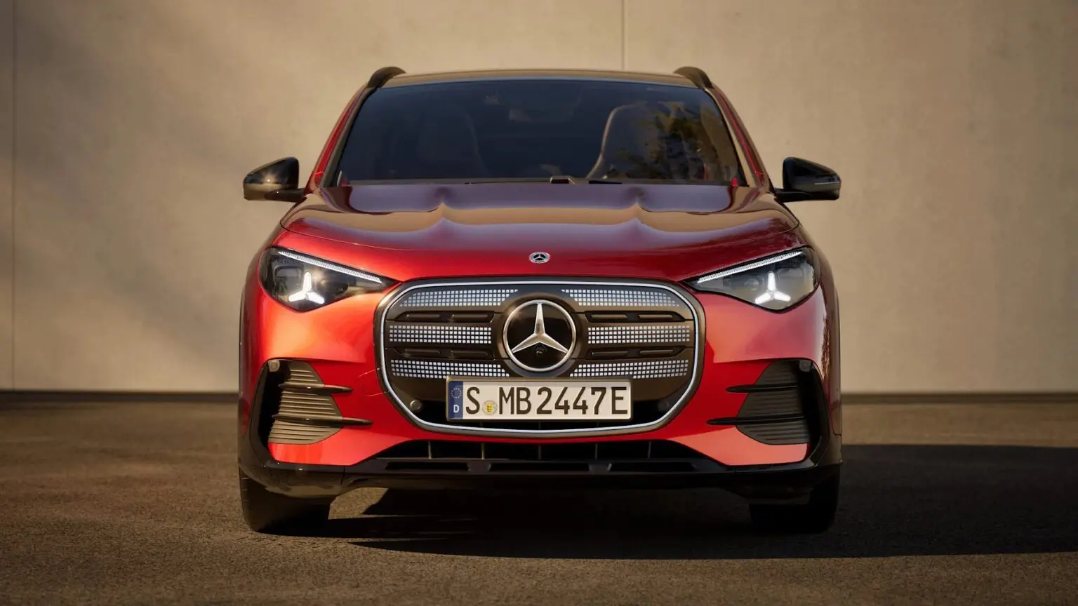 Yeni Mercedes-Benz GLA Tanıtıldı