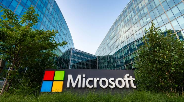 Microsoft Son 3 Ayda Gelir Rekoru Kırdı 2 Azure ve Yapay Zekâ Microsoft'u Nasıl Taşıdı?