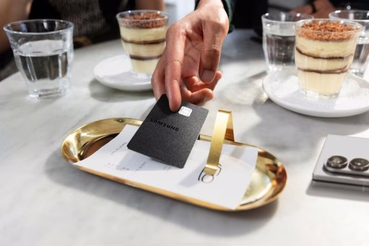 Samsung’dan Apple Card’a Rakip Hamle 4 Apple Card rekabeti yeni bir boyuta taşınıyor