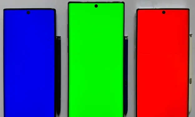 Amoled Ekran RGB