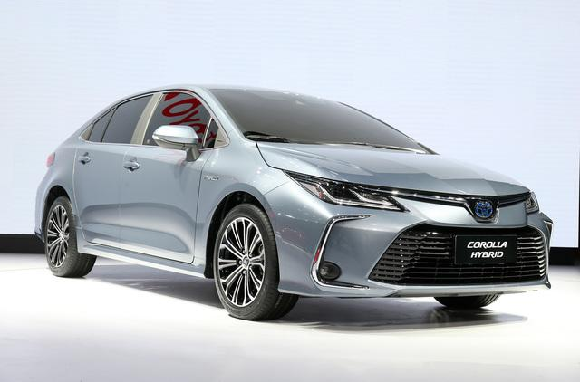 Az Yakan, Çok Konfor Sunan Otomobiller 2 image 11