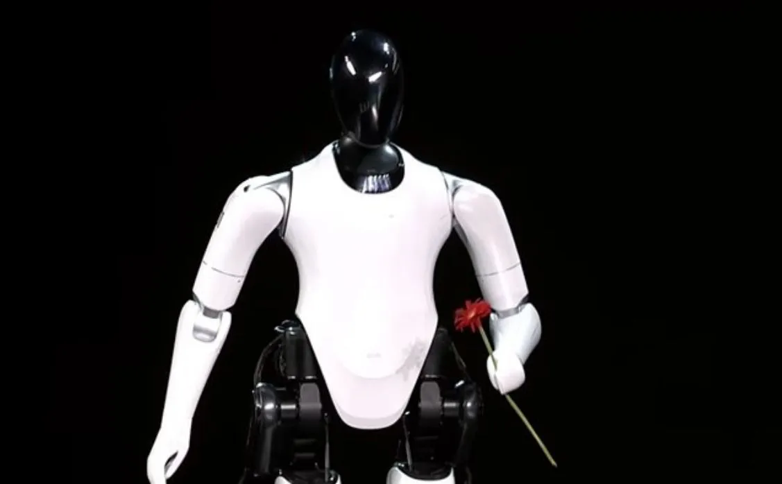 Xiaomi İnsansı Robotu CyberOne İlk Kez Sahnede 