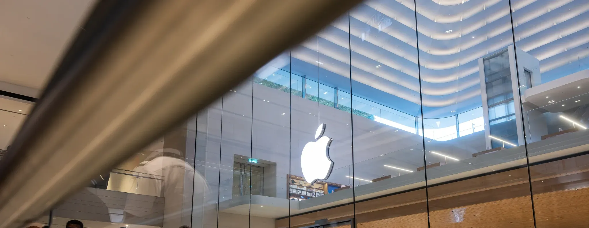 Apple’ın iPhone ve Apple Watch modellerindeki Taptic Engine teknolojisiyle iki Taction patentini ihlal ettiğine karar verildi. ABD jürisi 5,72 milyar dolar tazminat belirledi; Apple karara itiraz edecek.