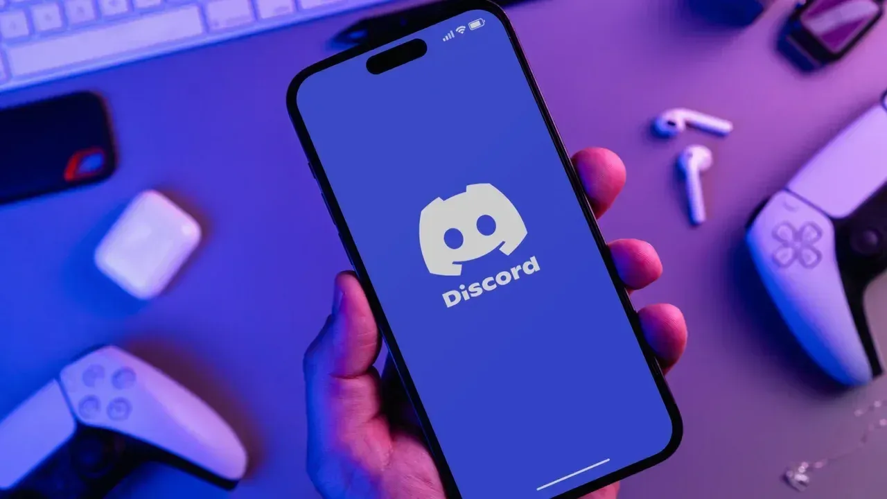 Discord Oyun Modu Üzerinde Çalışıyor, CPU ve GPU Kullanımı Azalabilir 3 Discord’un masaüstü uygulaması için Oyun Modu üzerinde çalıştığı ortaya çıktı.