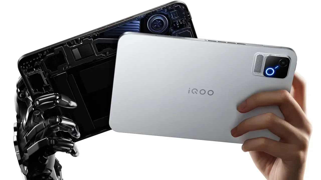 iQOO Pad Ultra Tanıtıldı 2 iQOO Pad Ultra, büyük ekranlı bir tablet yerine elde oyun oynamaya uygun 8,8 inçlik bir gövde isteyenlere sesleniyor.