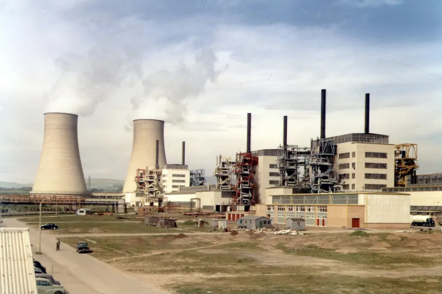 17 Ekim 1956'da Dünyanın İlk Nükleer Santrali Açıldı 2 Calder Hall Nükleer Santrali