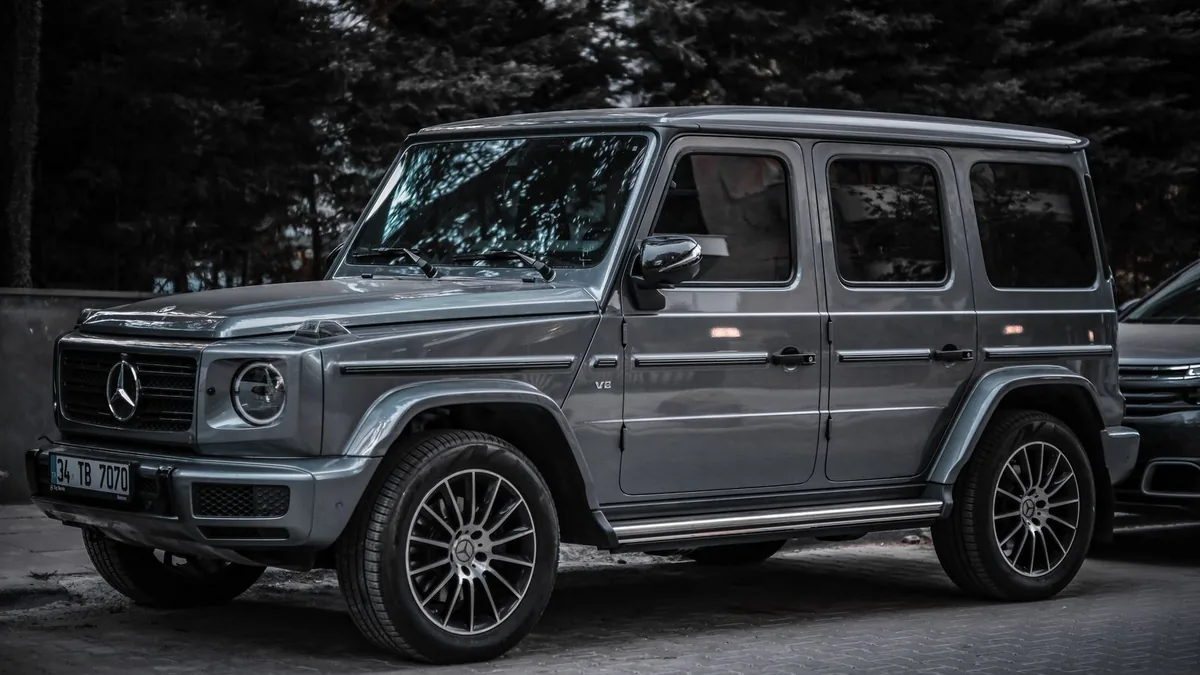 Mercedes küçük G-Serisi
