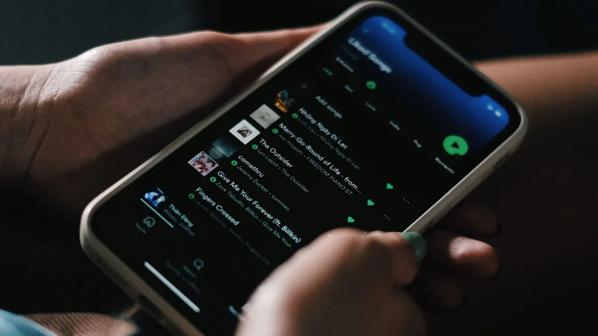 Spotify yapay zeka şarkıları spam temizliği