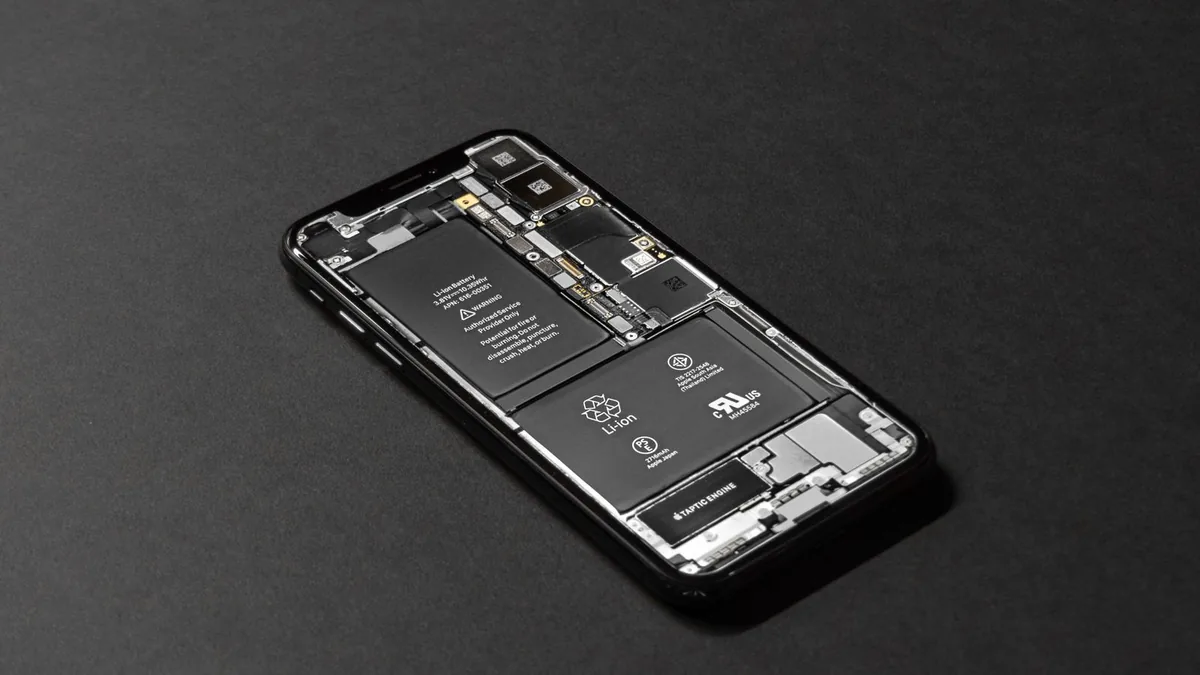 Telefon bataryası neden şişer: telefonun içindeki lityum iyon pil