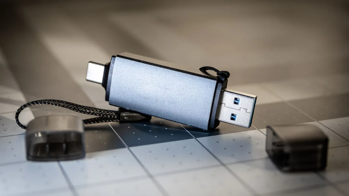 USB Belleği "Güvenli Kaldır" Demeden Çıkarmak Zarar Verir mi? 2 USB bellek güvenli kaldır ayarı Windows
