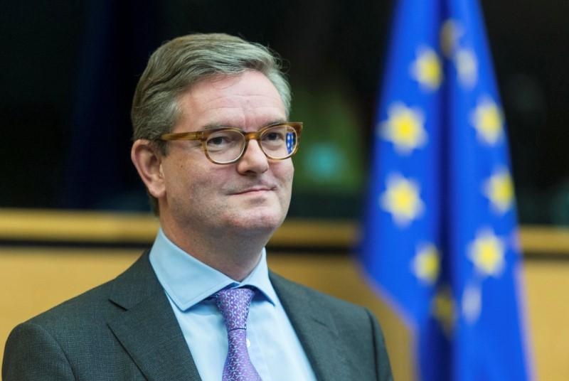 AB Sosyal medya devlerini uyardı!