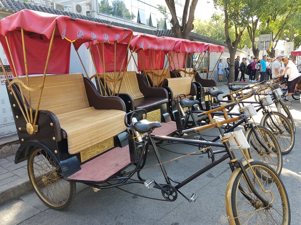 Xiaomi Mi Mix 2 vs. Samsung Galaxy S8+