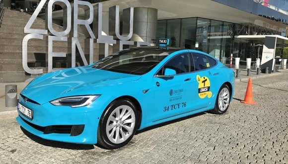 İstanbulda Tesla Taksiler Kullanıma Sunuldu