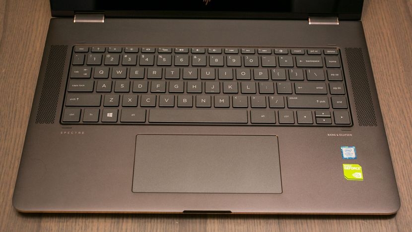 HP Spectre x360 15 (2018) Versiyonu Tanıtıldı
