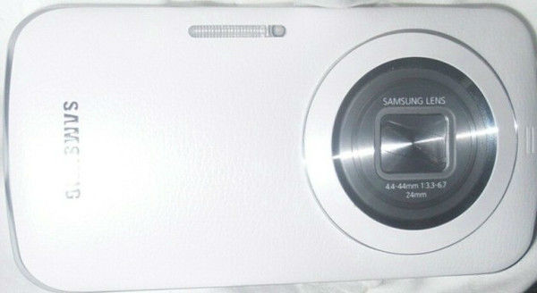 Samsung Galaxy S5 Zoom
