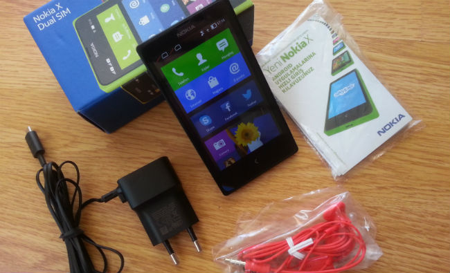Nokia X Kutu İçeriği