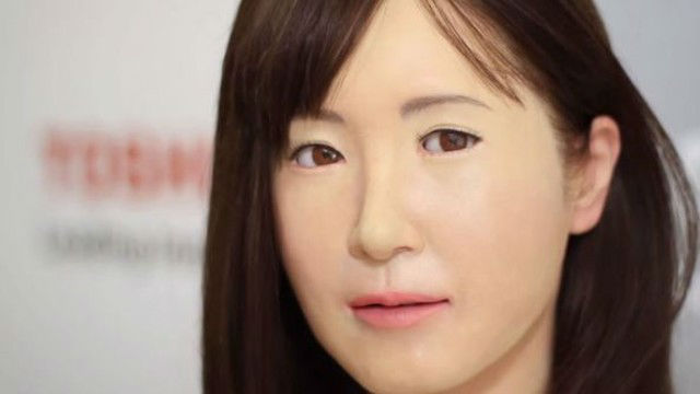 Toshiba Android Robot